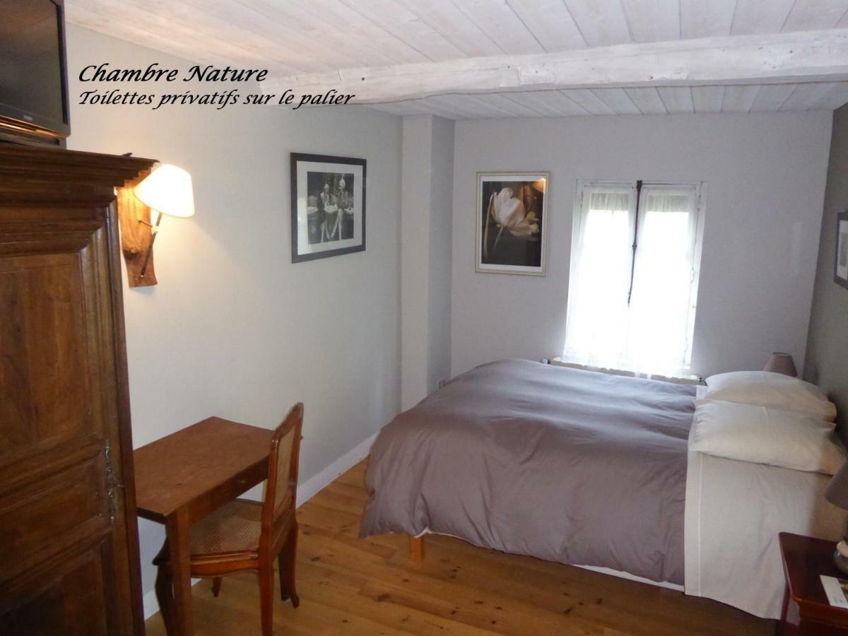 Bed and Breakfast La Ferme Des Vignes Hotot-en-Auge Екстер'єр фото